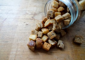 Croutons