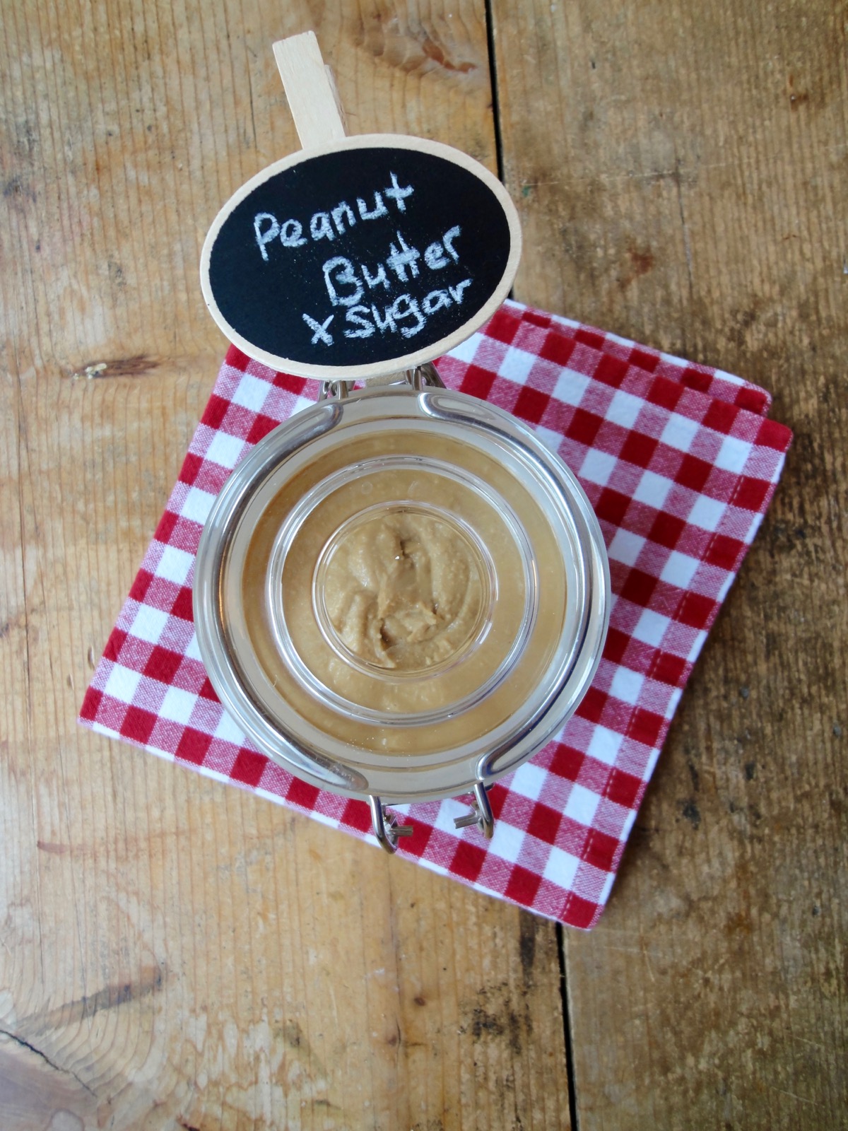 Homemade Peanut Butter